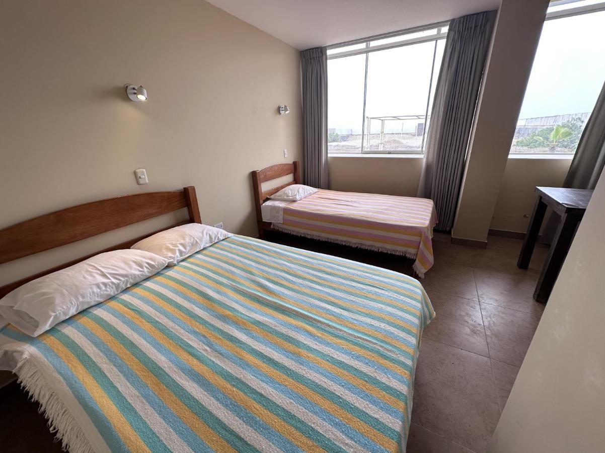 アシア Yolo House Peru Bed & Breakfast エクステリア 写真